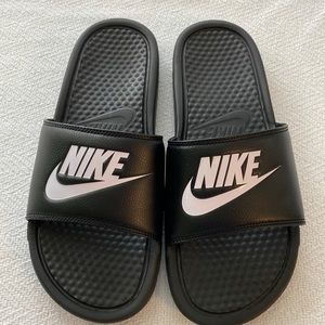 Nike Benassi JDI Black/White Slides - Size 9 - 343880-090